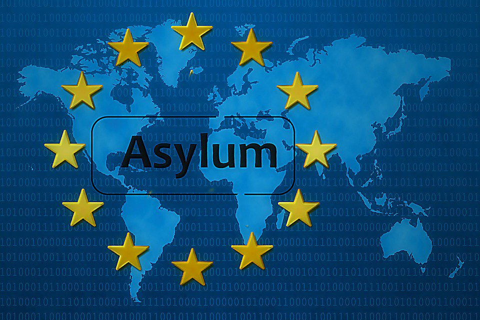 Eurodiaconia's tweet image. @EU_Commission reform plans for common #AsylumSystem. More on bit.ly/1UPHOH6