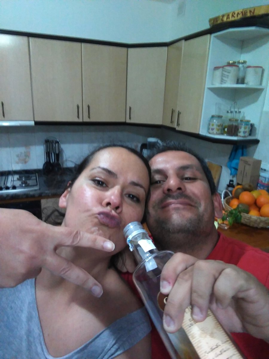 carmencorujo's tweet photo. #zapeando615 dos años y medio juntos... y sumando!!!💓💓💓 https://t.co/bSMhvmfPYz