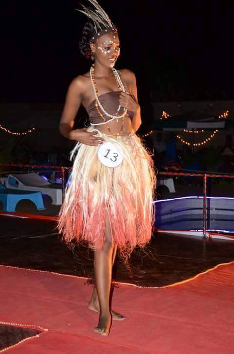 tattujzmzirai's tweet photo. #Decrown this lady tried for miss tourism kwale last year this year she came to our county.. https://t.co/rGkN3xadb6