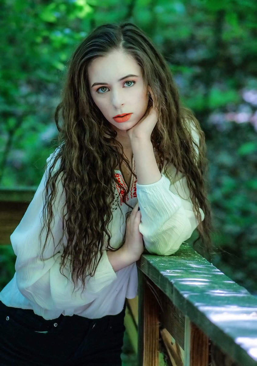 noellbulka's tweet photo. John Matthews Photography @john_images @samanthabulka #model #nashville #photography #musician https://t.co/htvRGJGLBf
