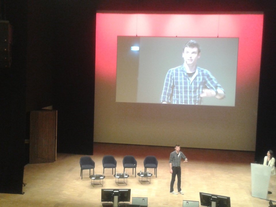 Pddckfr's tweet photo. C'est l'heure du pitch pour @HUBZEUR #LDFR2016 @Lorntech https://t.co/jrVaY0alGO