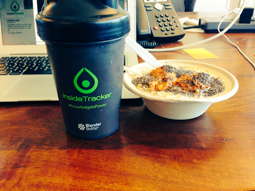 JWLevitt's tweet photo. @RunsOnFuel @pickybars @Hubway now time for a second #RWbreakfast: oatmeal, chia, peanut butter and @VegaTeam 👍🏻👍🏻 https://t.co/j4NwaFQeIK