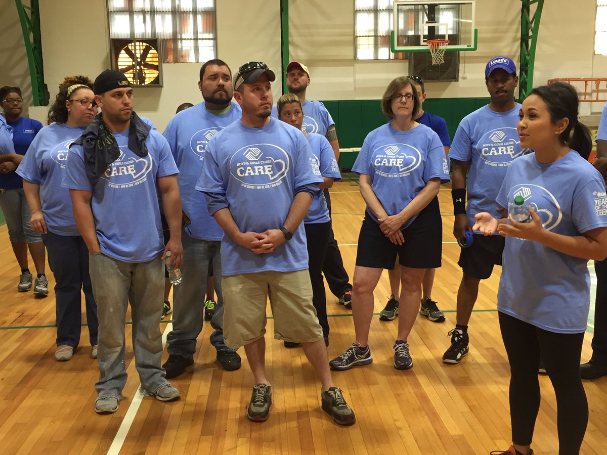 Volunteers from <a href="/CoxLouisiana/">Cox Louisiana</a> @Lowe and <a href="/BGCA_Clubs/">Boys & Girls Clubs of America</a> at the Westbank Club!