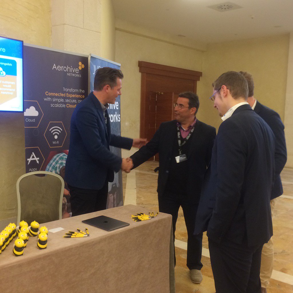 Juniper_Partner's tweet photo. Thank @Aerohive joint engagement for a winning combination #JuniperIDEAS https://t.co/htlaoAIg7c