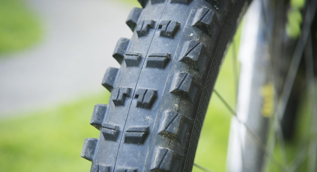 We test the all-new TRS race tires from e13 pinkbike.com/news/ethirteen… <a href="/bythehive/">The Hive</a> @MikeKazimer