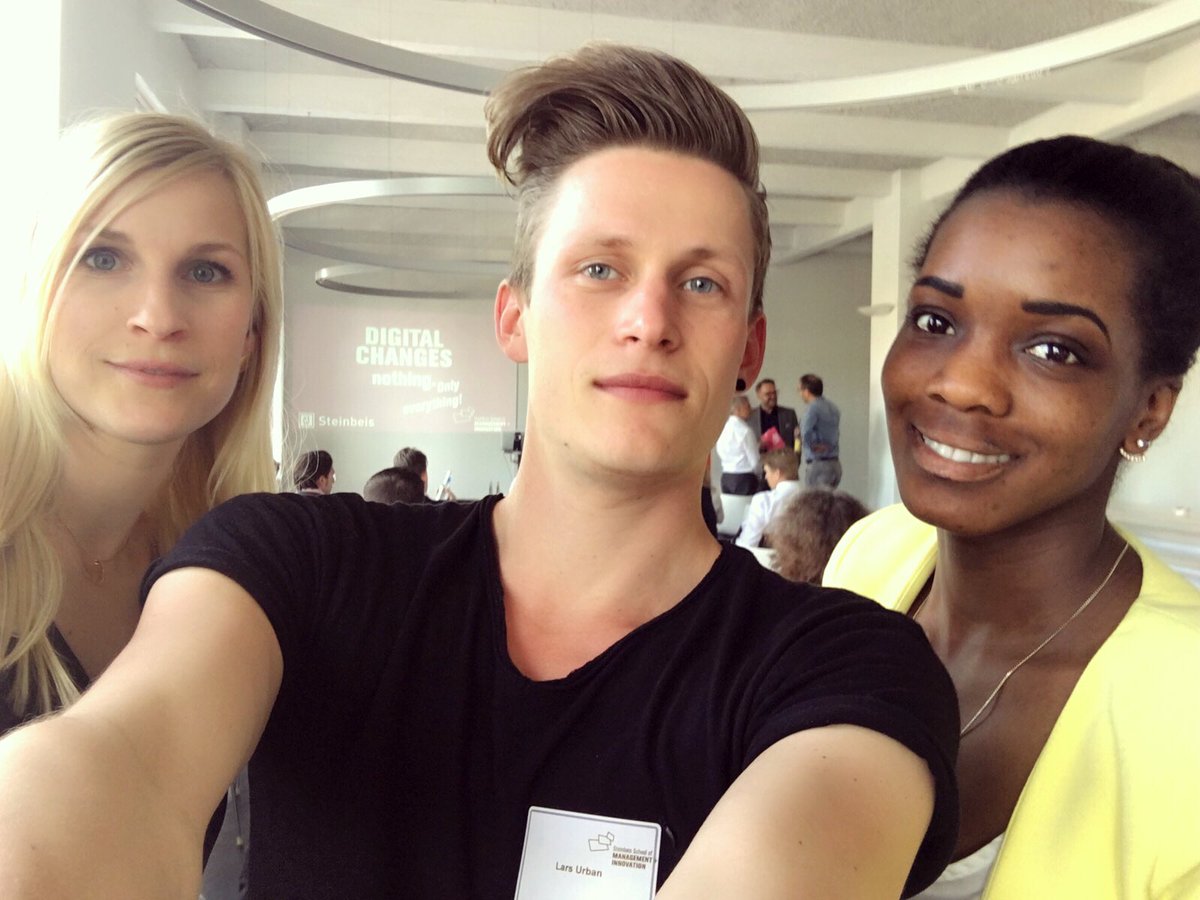 Lars_Urban_'s tweet photo. AfterWork Talk @SteinbeisSMI about #DIGITAL CHANGES nothing.only everything @ProDigitalis #talk #business #creative https://t.co/xNzFRidsqL