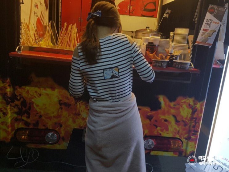 CiGvCLMUkAAoydI.jpg:large