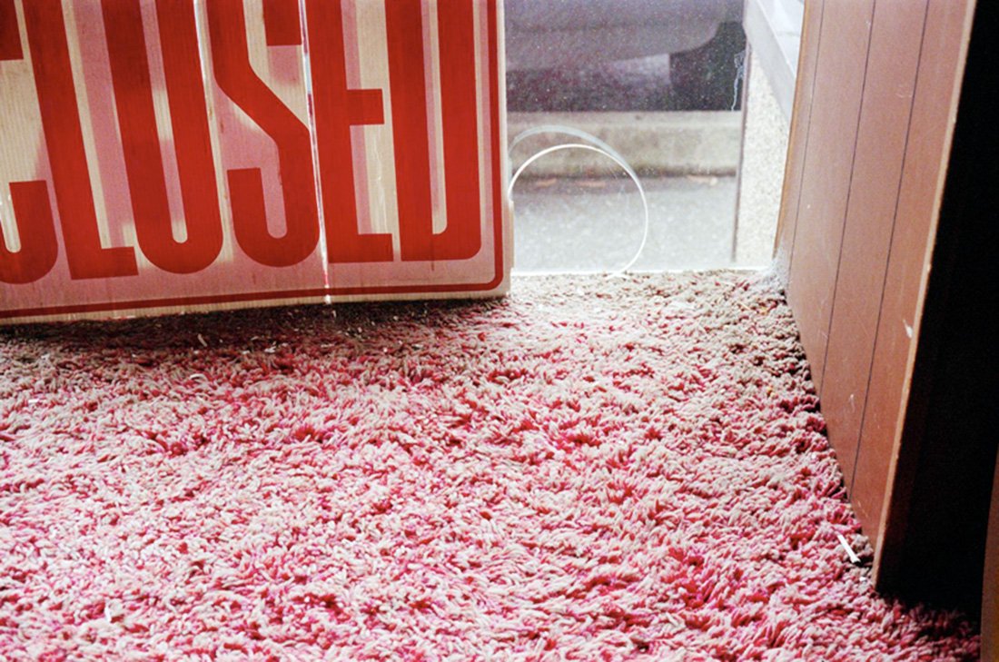 StellaMcCartney's tweet photo. William Eggleston, untitled. https://t.co/dPvjQBM3xa