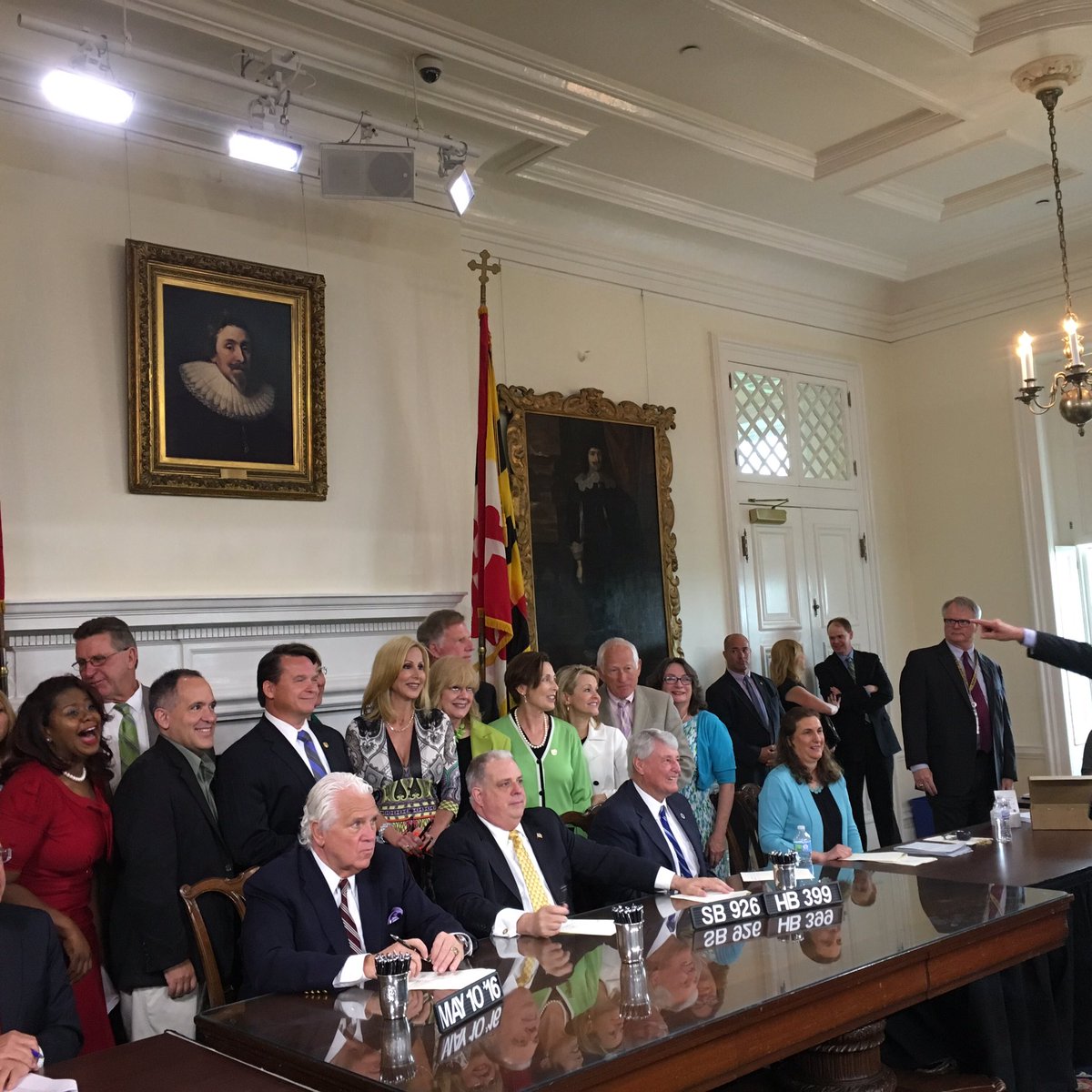 Bill that warns patients lab tests for Lyme Disease can be inaccurate, which could lead to earlier treatment, signed