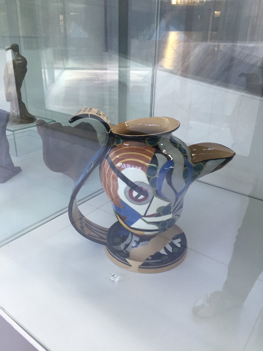 TullioMazzotti's tweet photo. #ceramichemazzotti Albisola Mazzotti al Museo di Faenza 10 maggio 2016 https://t.co/jMuS4aubBe