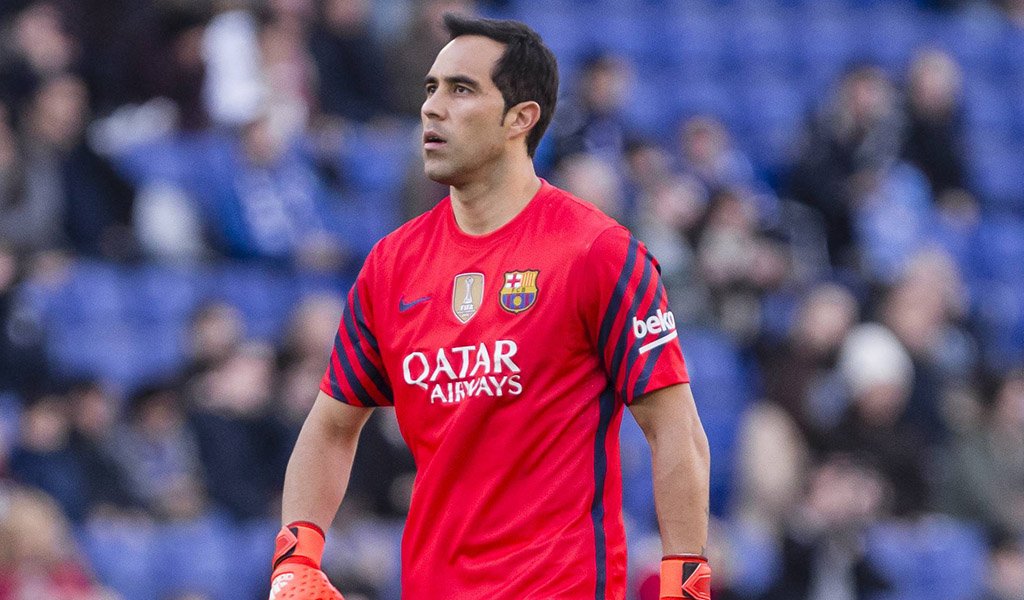 Ferplei's tweet photo. .@C1audioBravo y el mensaje para Chiloé: "Representan lo mejor de nuestro país" https://t.co/KH6m1k48V8 https://t.co/kbNPmCKkvV