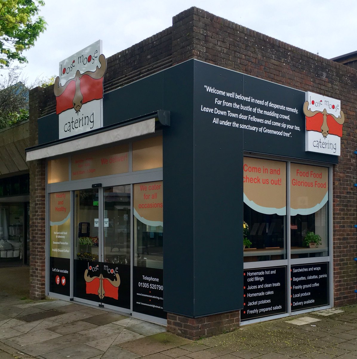 CateringLMoose's tweet photo. Loose Moose, Dorchester - Now Open! 8am-4pm mon-fri, 9-3pm Saturday. Next door to Goulds homestore, opposite library https://t.co/8b1qEE3fVc