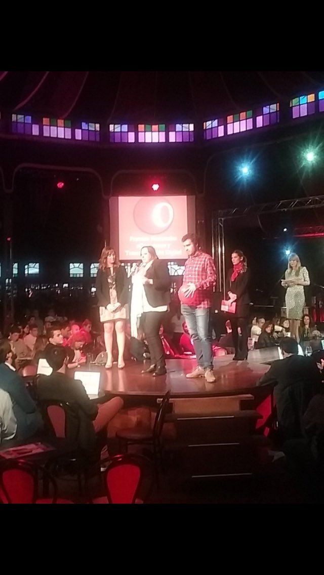 Belenn_B's tweet photo. Muy orgullosa de @jorgemn y toda la labor de @acfspain #IIPremiosEcommerce https://t.co/6N71b6blmH