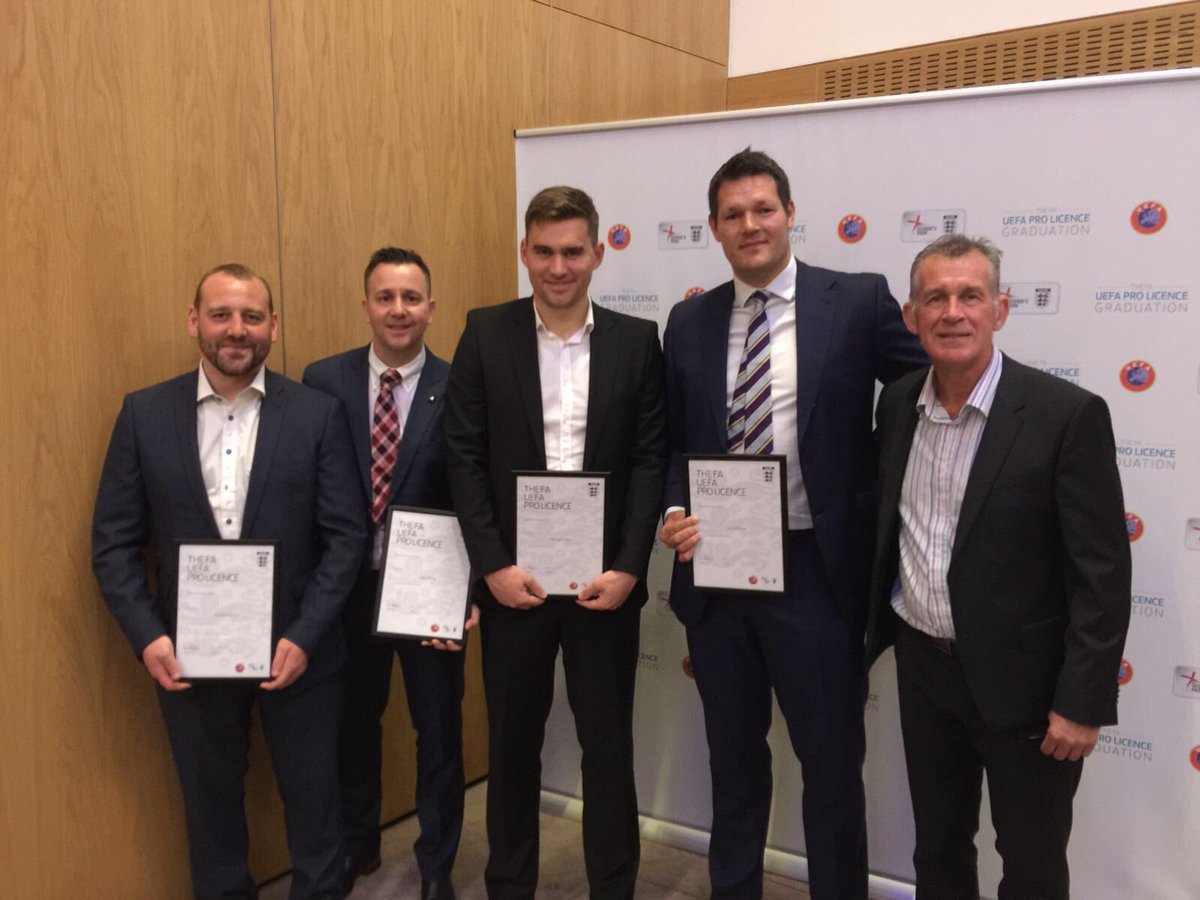 michaeljolley07's tweet image. Dad, I finished it. Onwards. #ProLicence