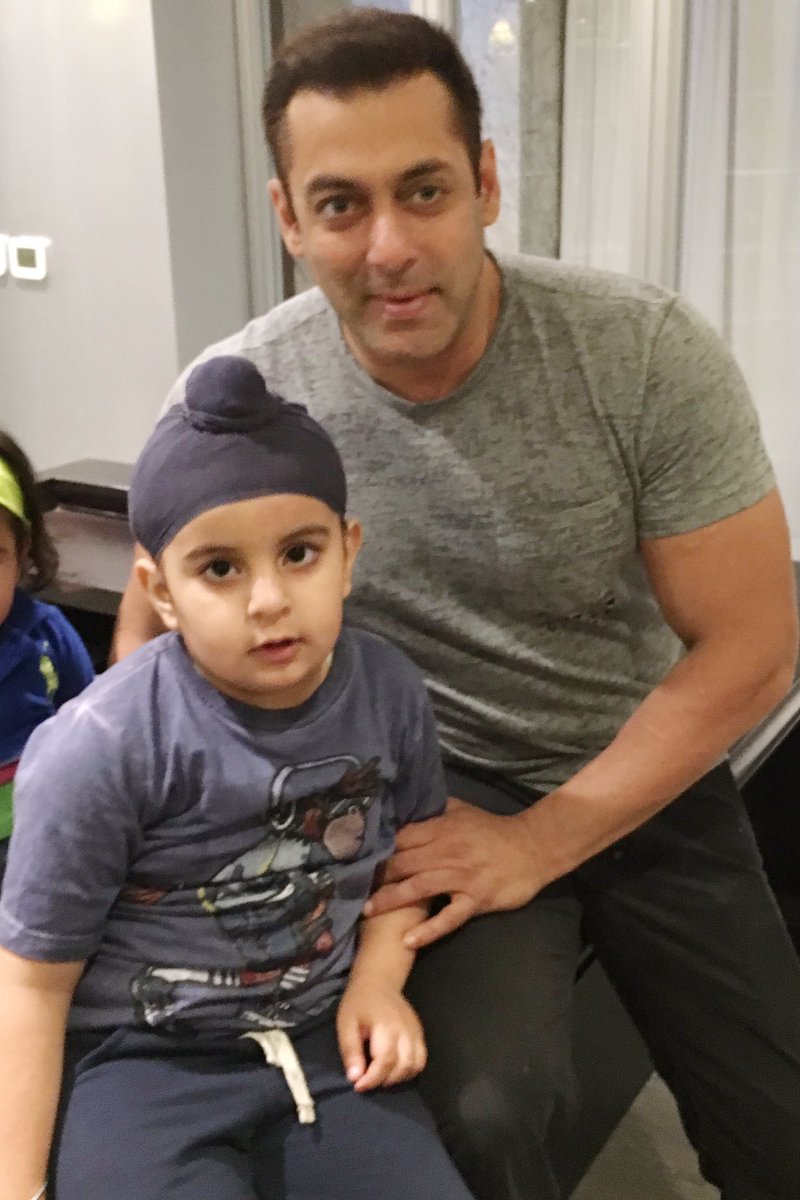SinghLions's tweet photo. With the one and only @BeingSalmanKhan Bhai, one of the nicest human beings. Loved every moment spent with him! https://t.co/S9yH1AppAP