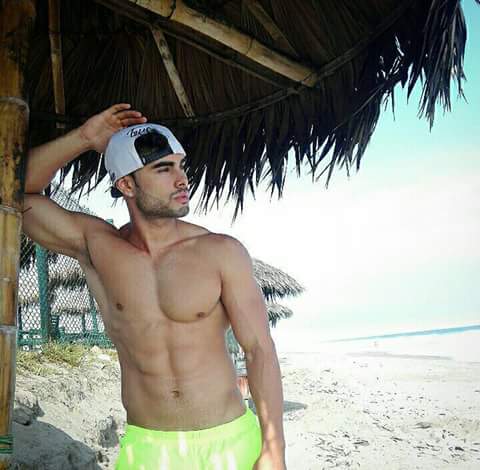 andrearami781's tweet image. Hola buen día a todos 😘😘 @majonj27 @AlexisDescalzo