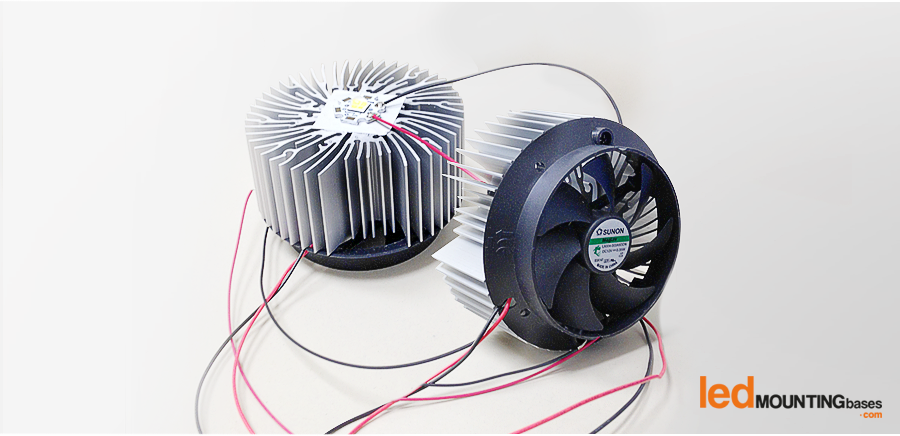 LEDMounting's tweet image. Super Thermal Pad MCPCB versus Standard MCPCB with Cree XHP70 LED driven at 18W and a Sunon Active heatsink.