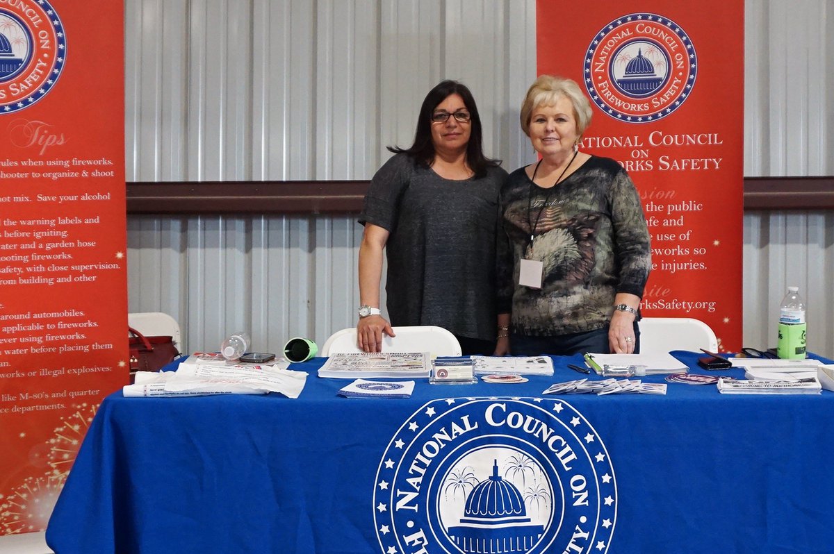 76Fireworks's tweet photo. Nancy Blogin (R) and Linda García (L) with The National Council On Fireworks Safety attending at our #76SpringDemos! https://t.co/ksDj0zgjgY