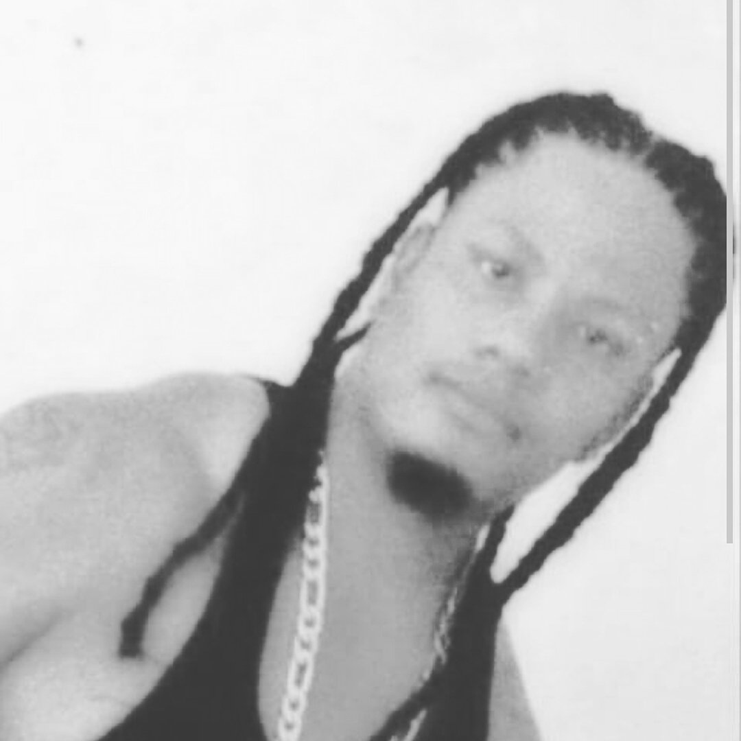 YHEEST tweet picture