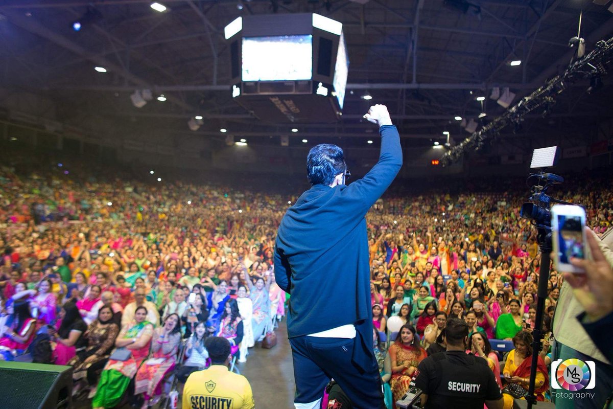 WatnoDur's tweet photo. Thank you all for making this year's #TeeyanDaMela a huge success. #Soldout @igippygrewal @DeeJayInderjit https://t.co/8Pe7uSfndm