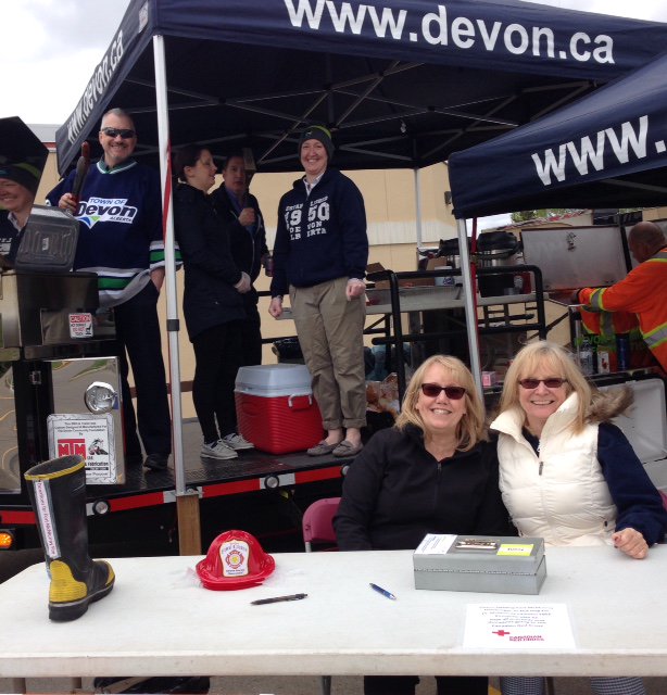 TownofDevon's tweet photo. The total $$ raised from the @TownofDevon BBQ fundraising events yesterday was $6,000.00! #supportfortmac #werock https://t.co/wWPbbDOFX3