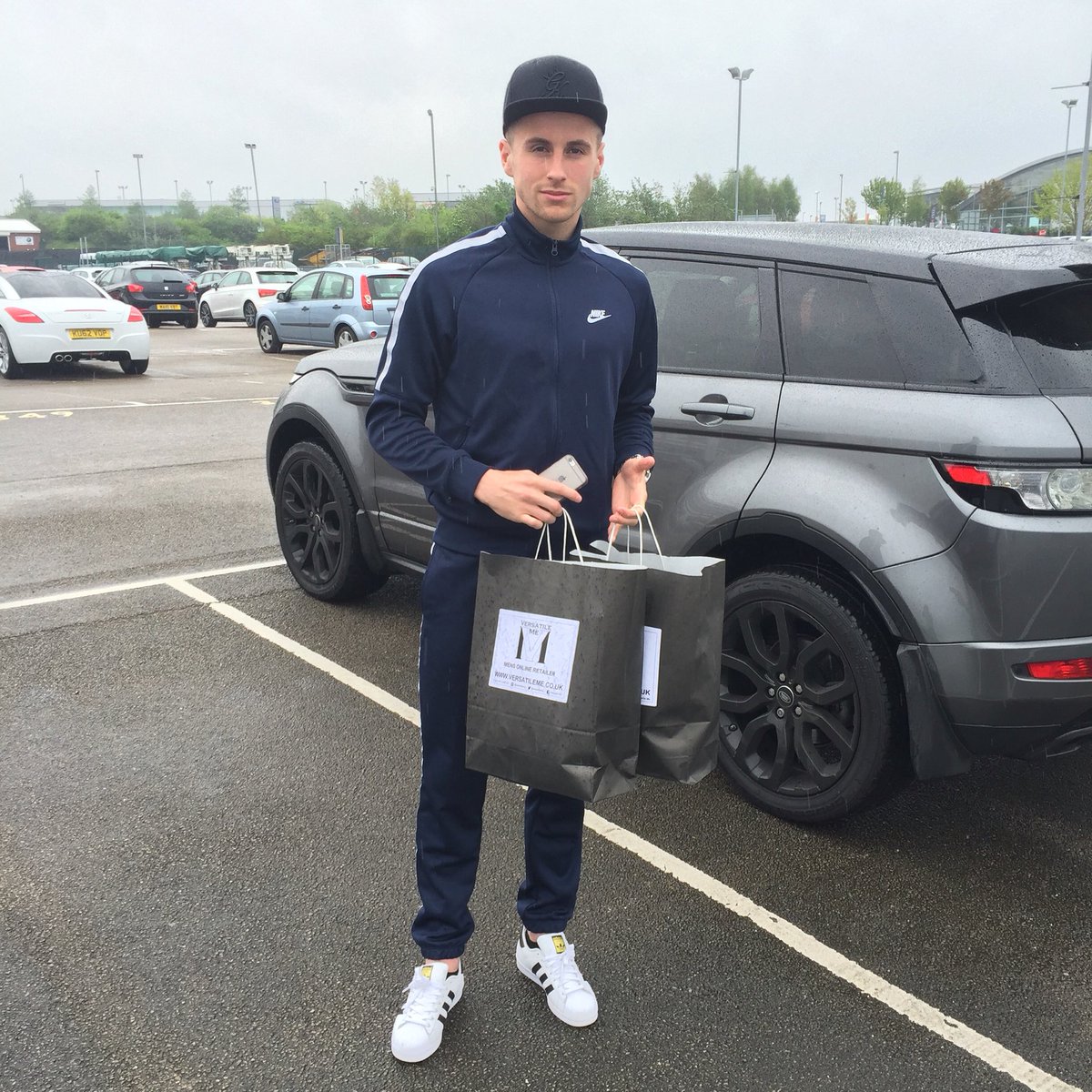 VersatileMe_'s tweet image. Was good seeing &amp;amp; dropping off to Wigan Athletic player Ryan Colclough again today.

versatileme.co.uk