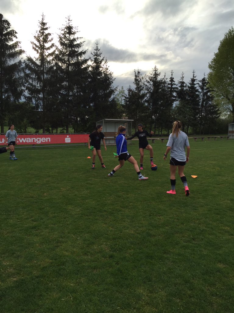 Rushselect's tweet photo. Training 1 at SV Weinberg is in the books! #RushSelectEurope #RUID https://t.co/8xdJZFVvUX