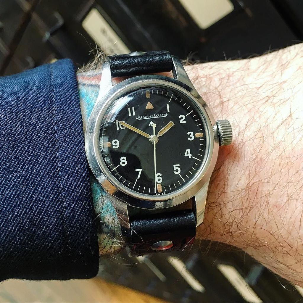 analogshift's tweet photo. Some of the best watches have the simplest design. Coming soon to the site. #analogshift #maketheshift #jlc #markxi… https://t.co/5sxVJptW5t