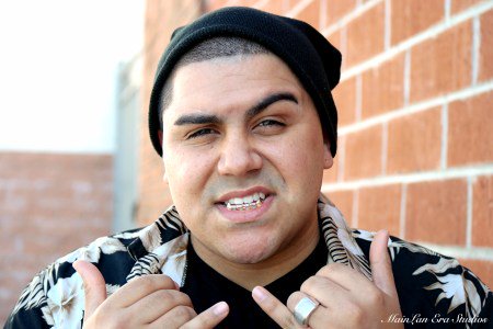 yourmusicompany's tweet image. #BigGuyTwitter Very talented too! @MainLan Become his #fanvestor on ufundin.com #makemoney #YMCartists