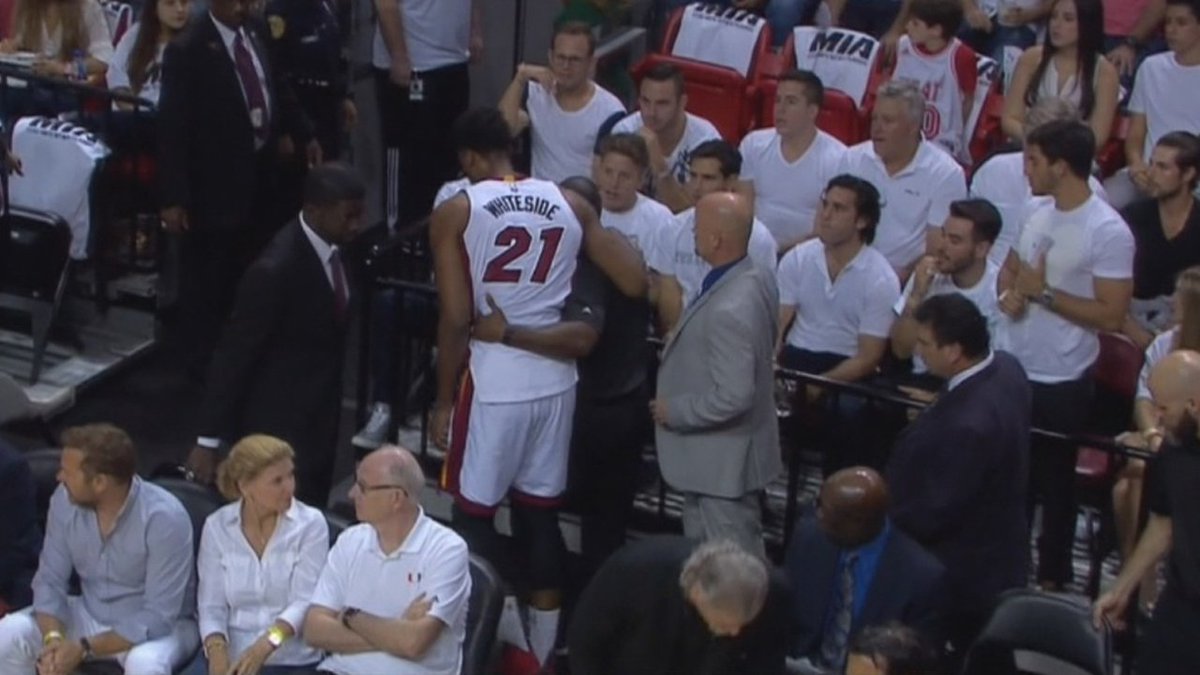 Hassan Whiteside does not travel with @MiamiHEAT for Game 5 vs. Raptors bit.ly/1VS5SKy?utm_me… https://t.co/JmKStRC8iw
