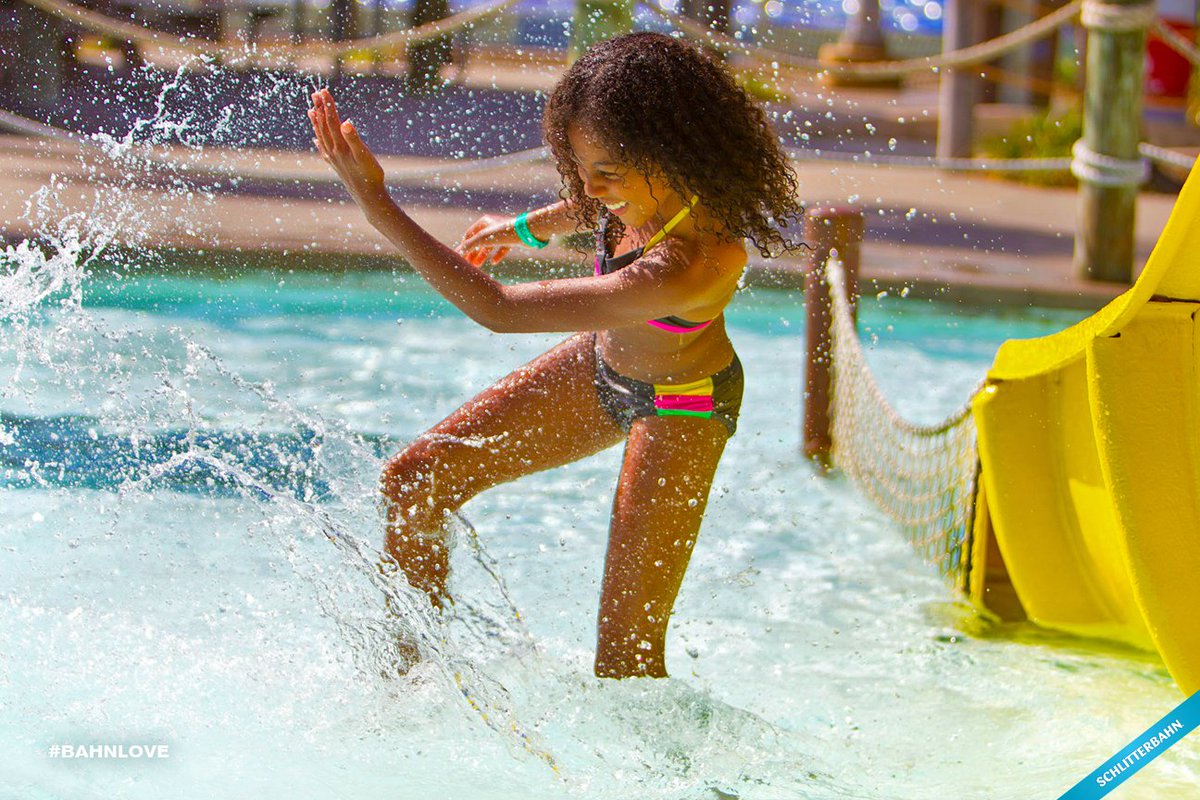 Want a pair of tickets to Schlitterbahn? All you've got to do is retweet! #BahnLove #TicketTuesday 😎☀
