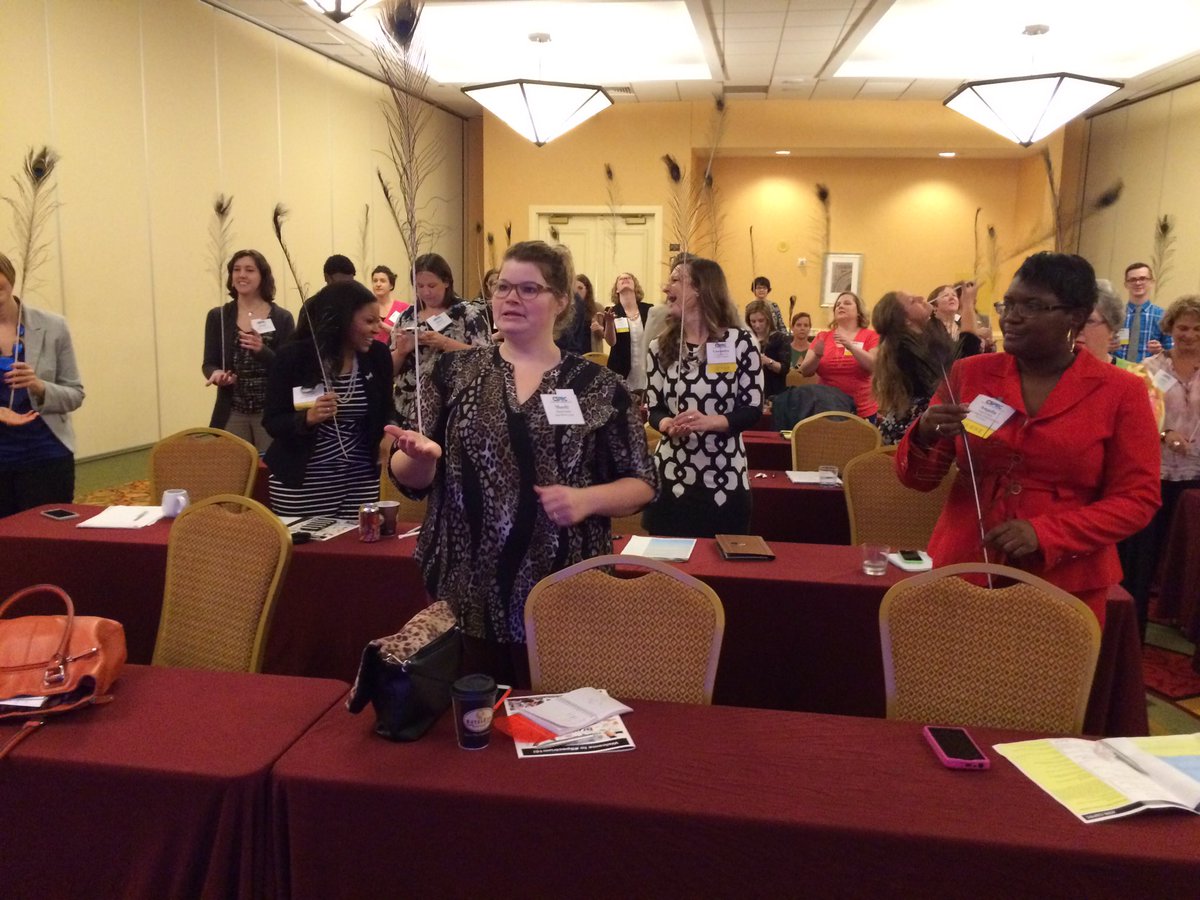 NPMarketersSTL's tweet photo. Fun times and learning with @circusharmony #Spectrum16 https://t.co/58rNXgxhzF