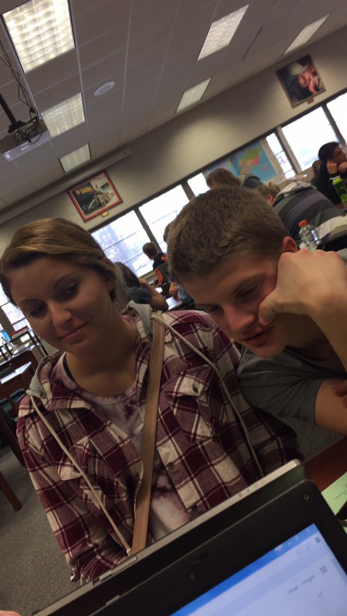WyattBlock2's tweet photo. Hottest couple spotting! @cheyknueppel @MustyThumbs https://t.co/fhPe5kjvCF