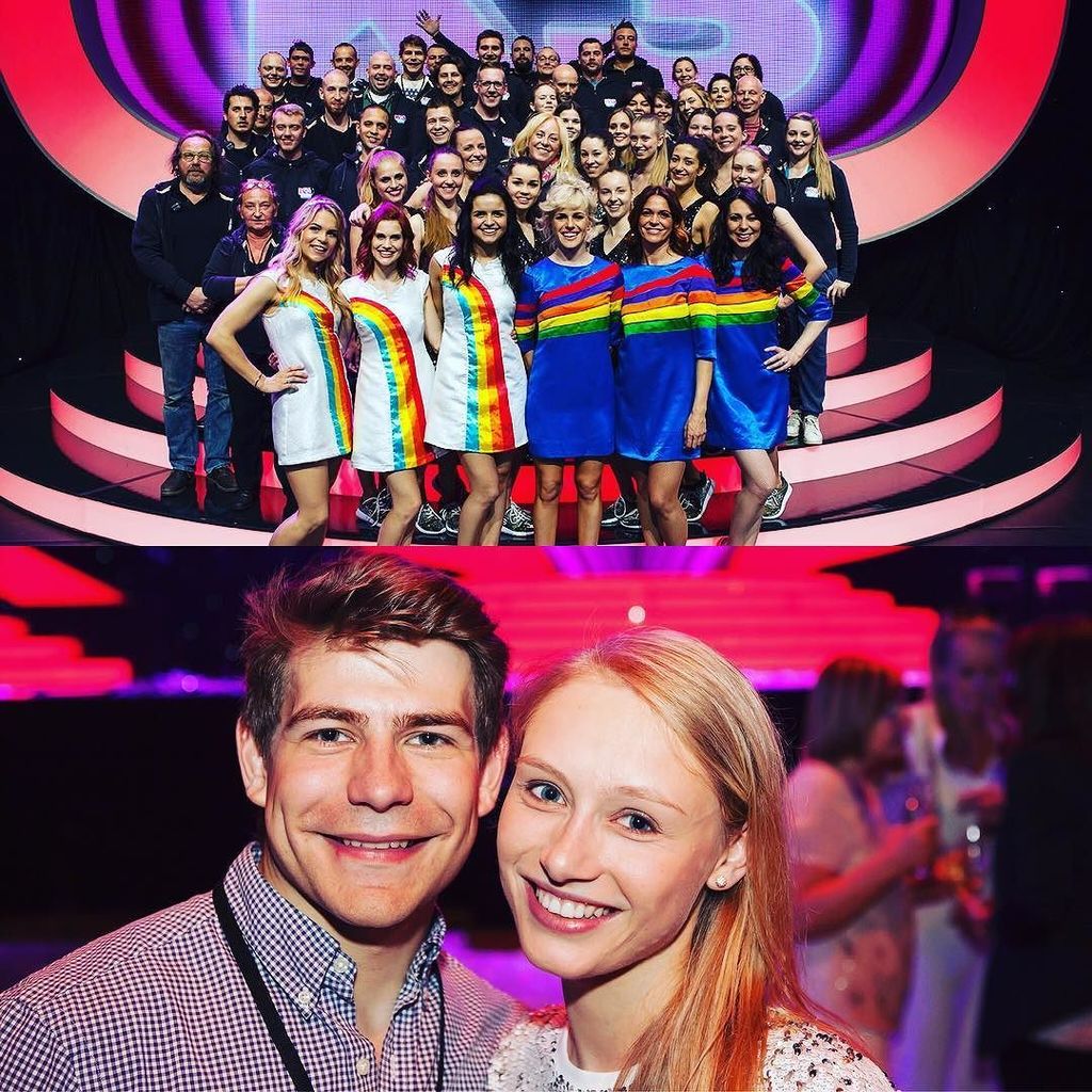 flash4ever's tweet photo. Een tweede familie en een happy end! https://t.co/SgBOcNsrn8 https://t.co/CwZxteIWOy