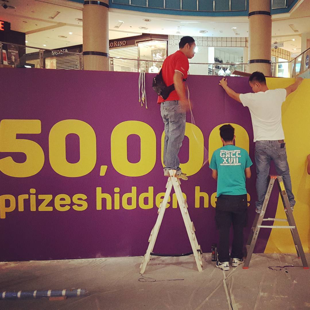 cywong_'s tweet photo. Late nite event site visit #webeamazing #webeawesome #webeready #officelife #webees cc:@webe_official https://t.co/OE7bpmOdhM