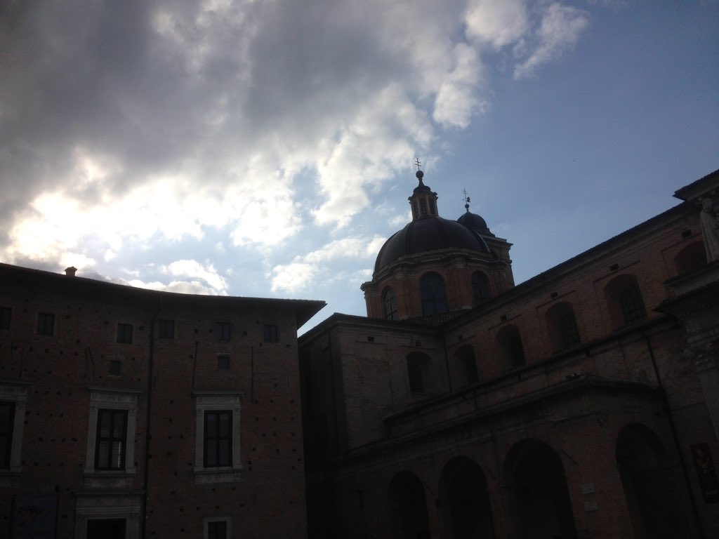 ClioManuzzi's tweet photo. Urbi✨ https://t.co/TMcyvPcw0Y