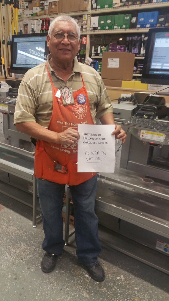 LooLoo1982's tweet photo. Congrats Victor! $409.80 10 Gal Behr Marquee Sale today.. @BehrPaint  @m_lejuez @si62025372 @markr6792 @KeithColdon https://t.co/xIOUZw158e