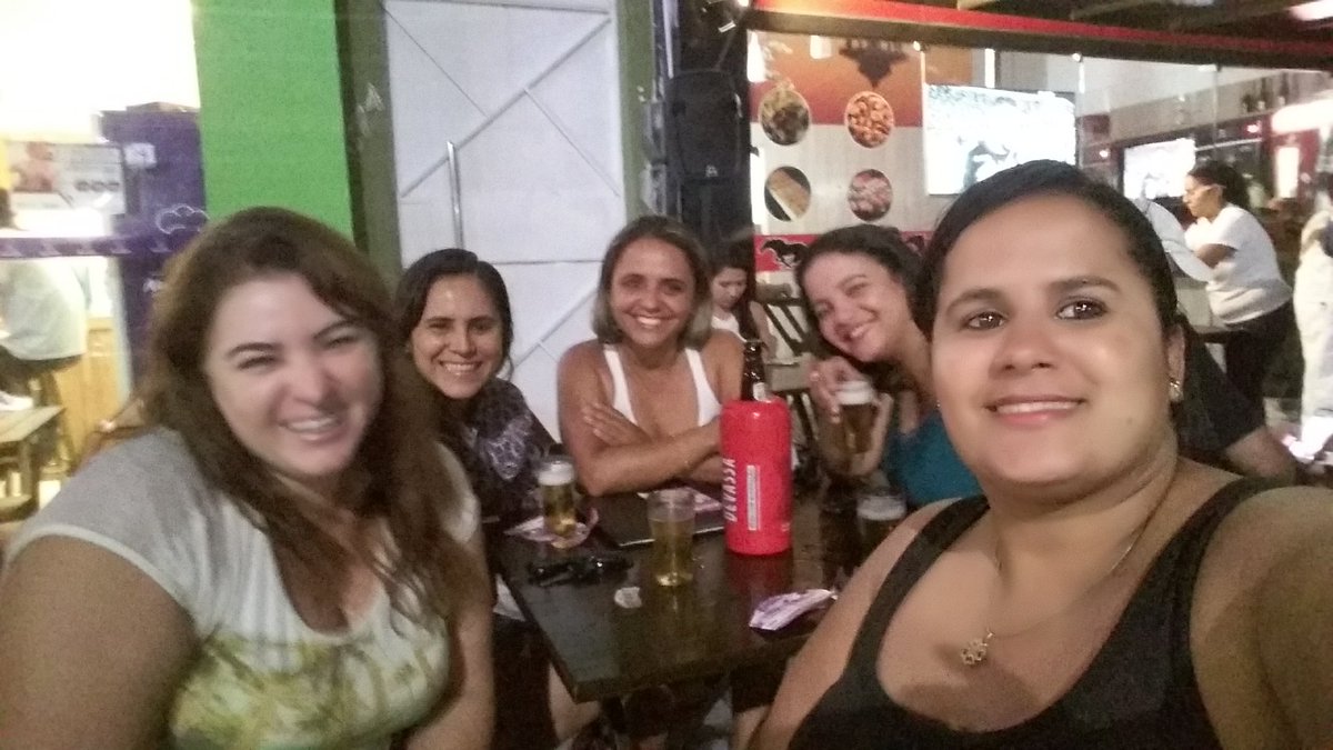 Sábado assim com elas