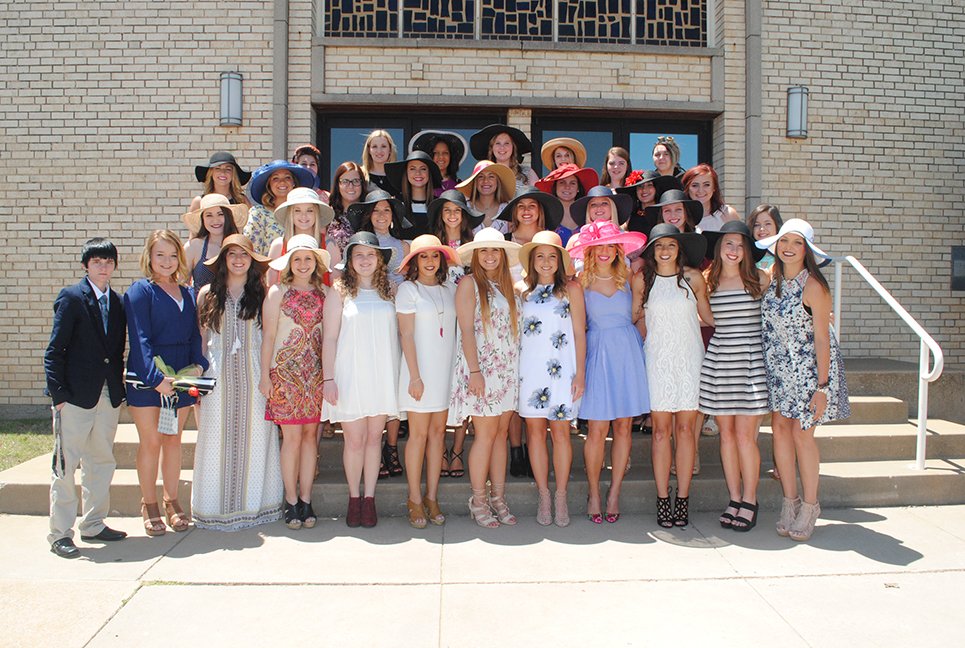 MarlowReview's tweet image. Marlow High School Senior Tea