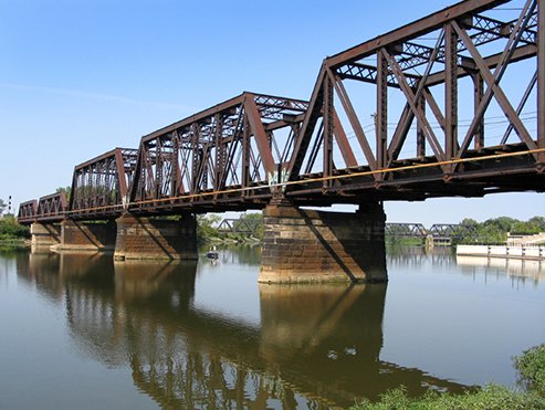 . <a href="/USDOT/">U.S. Department of Transportation</a> Looks at US Rail Bridge #Safety buff.ly/27b8neB  #infrastructure | <a href="/PaintSquare/">PaintSquare</a>
