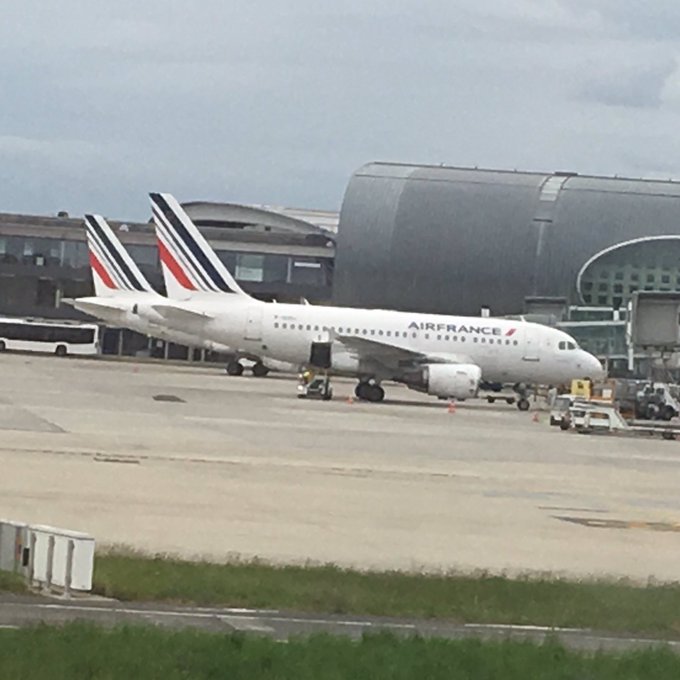 De retour en Belgique ...... https://t.co/ZPddLoC5jV