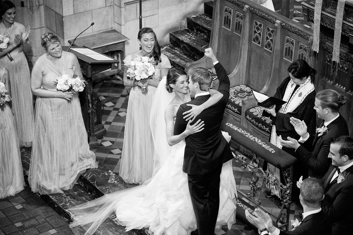 Inside Weddings tweet media