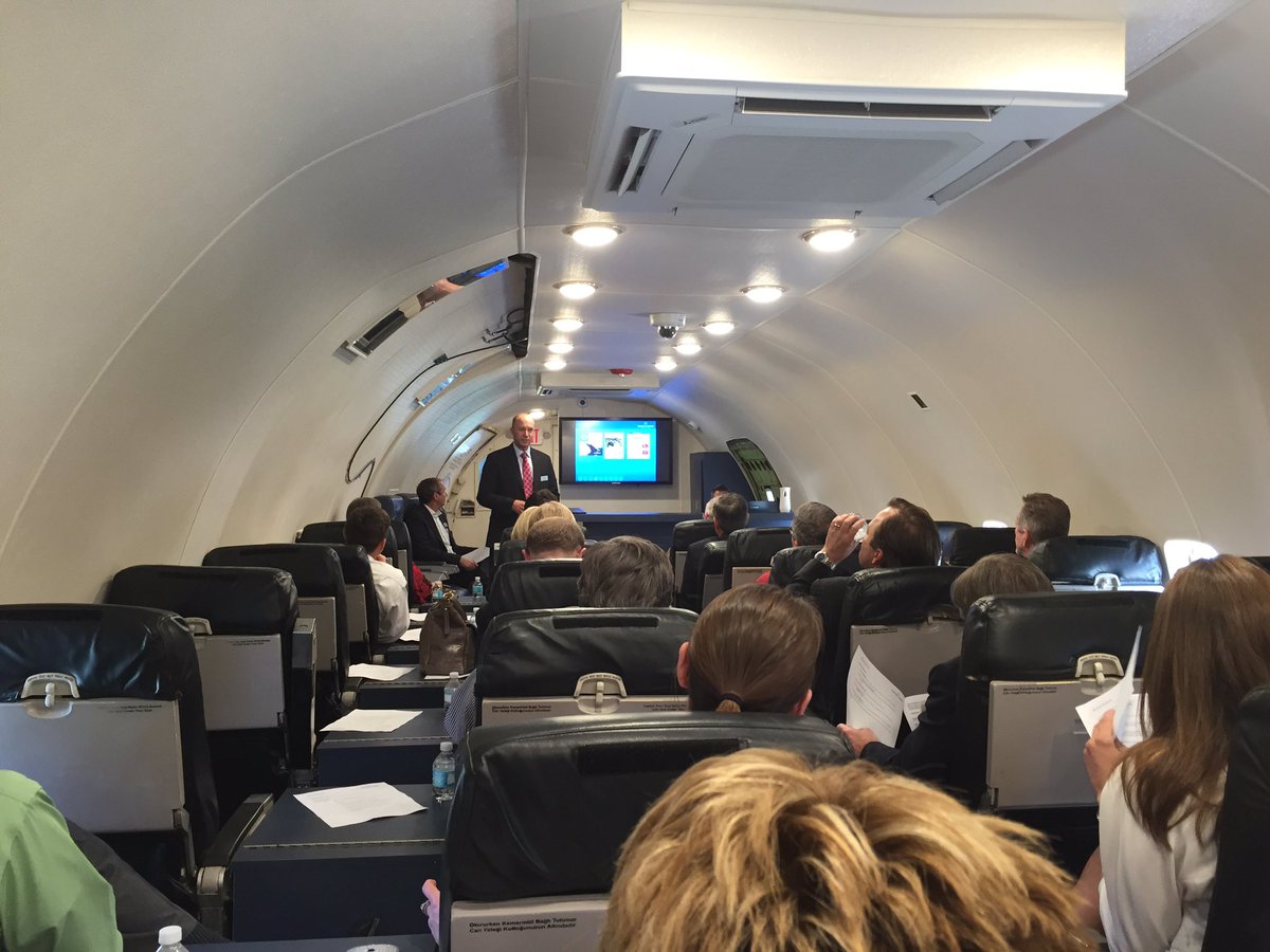 Attending CFDC General Investor Meeting in a 727. #teamJSK