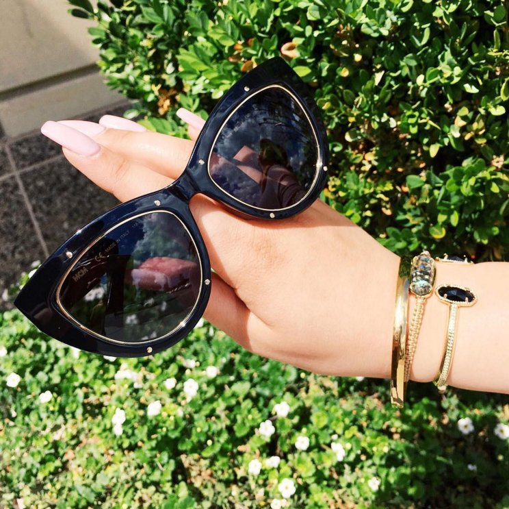 MCMtweets's tweet photo. Stay chic in the heat with #MCMworldwide’s Cat Eye Rim #MCMeyewear.  https://t.co/tJWthjRbqI  #MCMss #ReGram https://t.co/quz7aFEKjB
