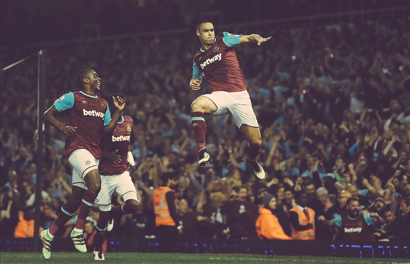 Lanzini__'s tweet photo. I Will Never Forget This Day... 

#FarewellBoleyn https://t.co/irbCfpLUl9