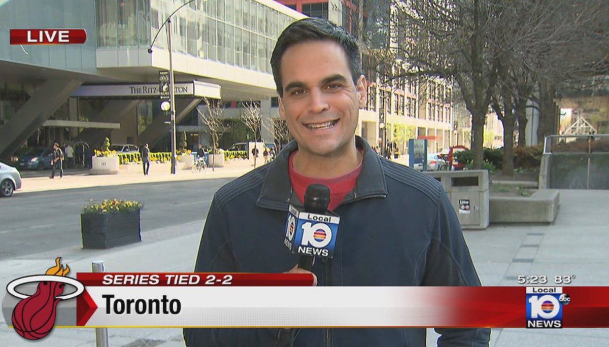Yay or Nay on the jacket @WillManso is wearing in Toronto?  @WPLGLocal10 newsroom not impressed. https://t.co/MNezS8e8jS