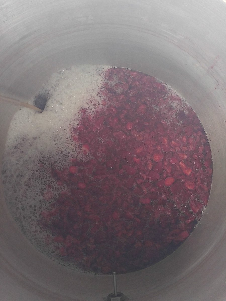 What's coming up? Wiener SMASH soured w/ fresh strawberries from <a href="/GrossFarms/">Gross Farms</a> Treat for our NC heat! <a href="/DirtBagAles/">Dirtbag Ales</a>