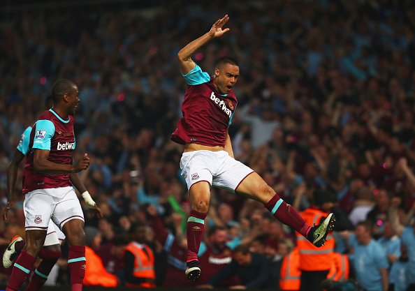 SC_ESPN's tweet photo. #Ahora arranca #SportsCenter en vivo por #ESPN con la despedida del West Ham de Upton Park. ¡Sumate! https://t.co/9FFmcpUE0O