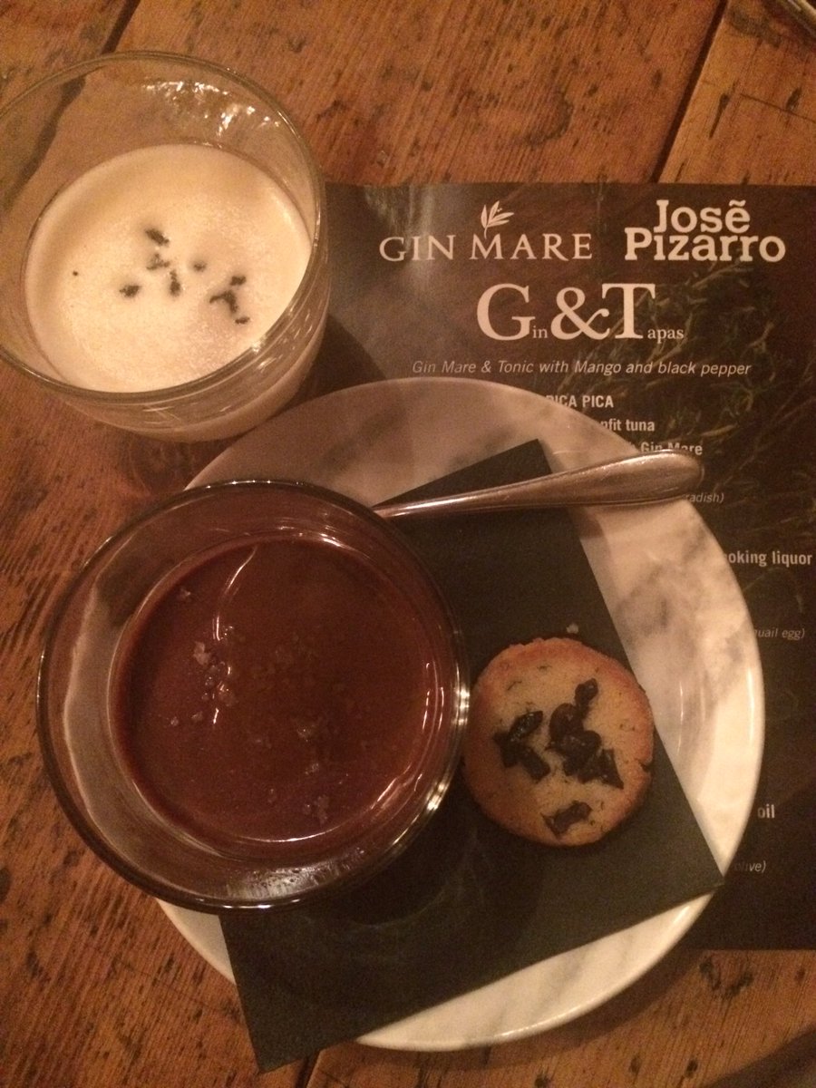 Damn good @ginmare #ginmaregastro meal at @Pizarro_London with <a href="/CASKforit/">CASKLiquidMarketing</a> and <a href="/WildCardPR/">Wild Card</a> 👌🏻🍸🍴 #lovemyjob