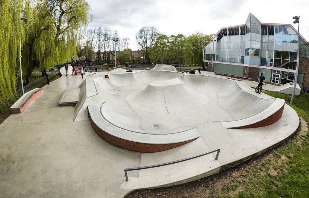 MaverickSkate's tweet photo. Winchester #SPOTCHECK for @rideukbmx #maverickskateparks #winchesterskatepark @robinpersona #buildmoreskateparks https://t.co/wdUAzKw4jv